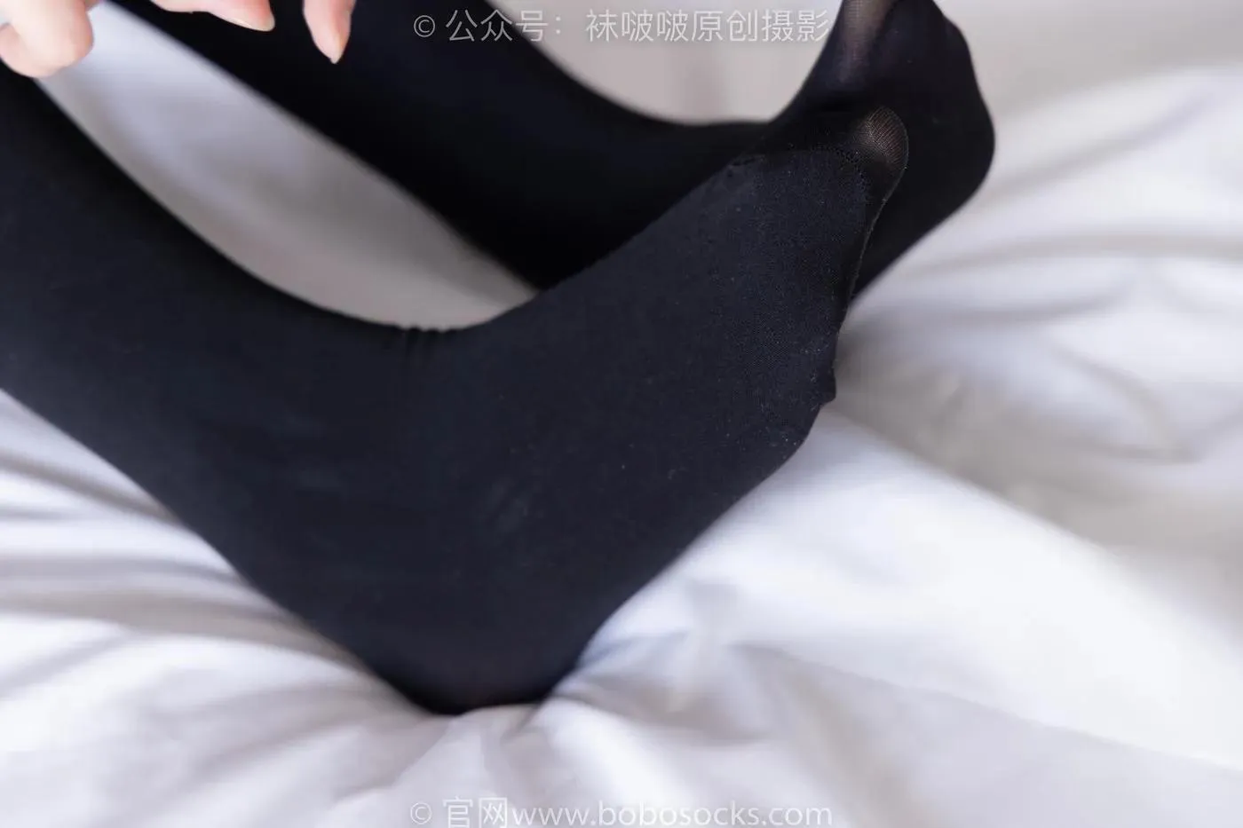 [BoBoSocks袜啵啵]NO.169 小甜豆-黑皮鞋、厚黑丝、厚肉丝 [145P]插图2